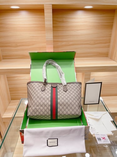 Totebag Gucci”38*28”box