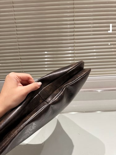 ”miu miu”42*26cm