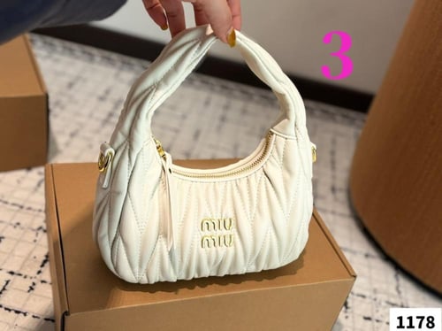 Miumiu399|Wbox|21*13