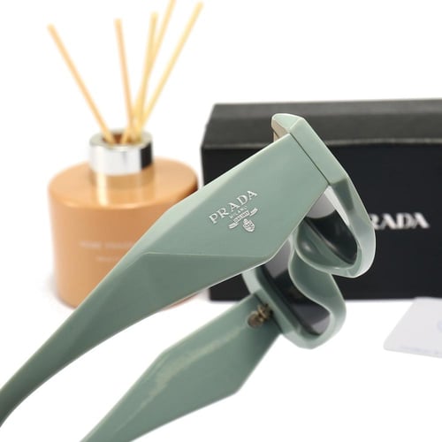 Sunglasses Prada-20W