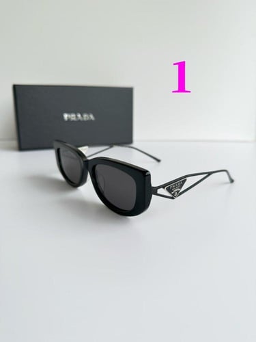 Sunglasses Prada.M-98