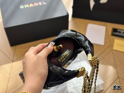 Chanel|21x10cm.Wbox