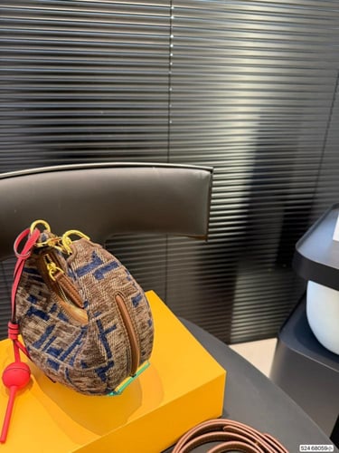 Fendi-520|Wbox|20*10