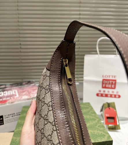 Gucci”21*13”Wbox