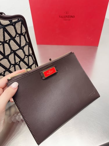 Valentino M”27.5*16” W box