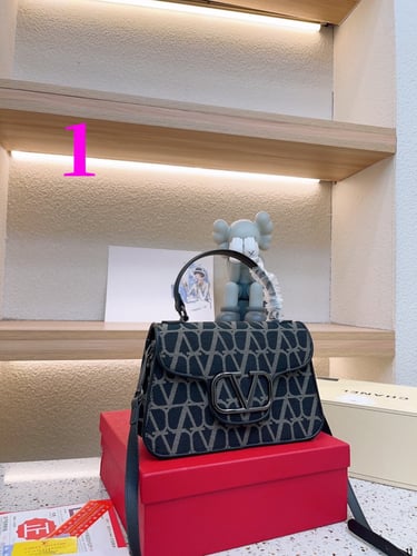 Valentino”26*16” W box