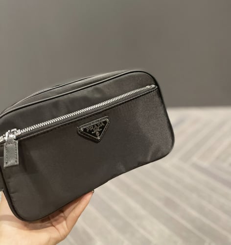 PRADA pouch(Men)