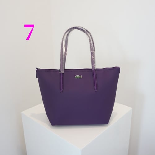 حقيبة لاكوست ميديم