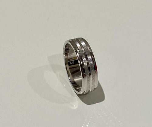 دبلة فضة رجالي عيار 925