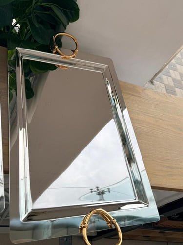 طقم صواني تقديم مرايا فاخر بمقابض ذهبية