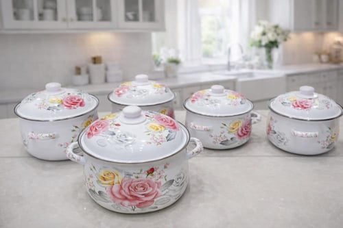 طقم قدور غراش مزخرفة بنقشة الورود – 5 قطع متعددة ا...