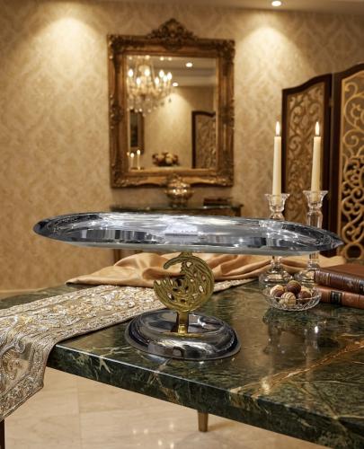 تقديمه هندي بقاعده مزخرفه