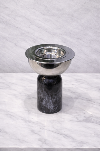 مبخرة معدنية فاخرة بقاعدة رخامية سوداء – صناعة هند...