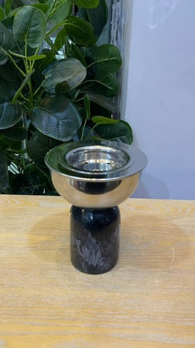 مبخرة معدنية فاخرة بقاعدة رخامية سوداء – صناعة هند...