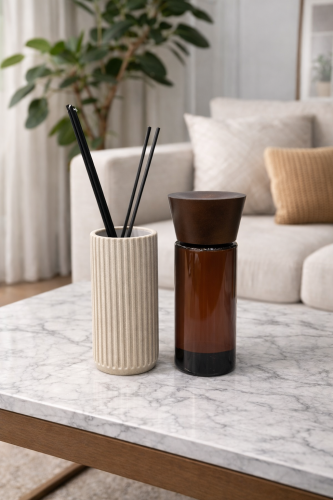 فواحة عطرية رخامية بغطاء خشبي فاخر