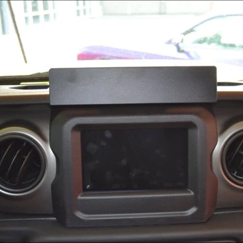 ستاند رانجلر / جلاديتور - 2018 / 2023