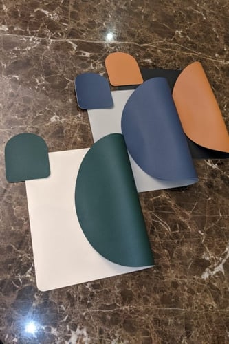 قاعدة أطباق - تزيين طاولة الطعام