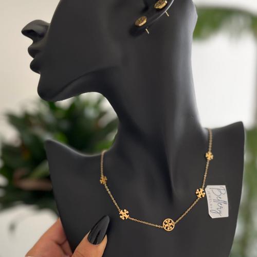 سلسال مع حلق ذهبي +