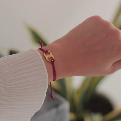 سوارة قيطان احمر +