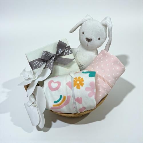 هدية مولودة