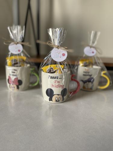 هدايا اطفال | كوب مع ام اند امز