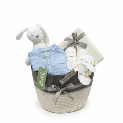 هدية مولود تيد بيكر