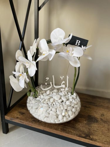 فازة ورد صناعي