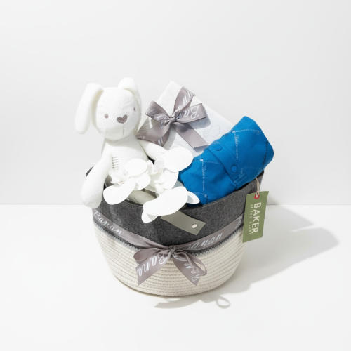 هدية مولود تيد بيكر