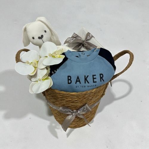 هدية مولود شتوية تيد بيكر