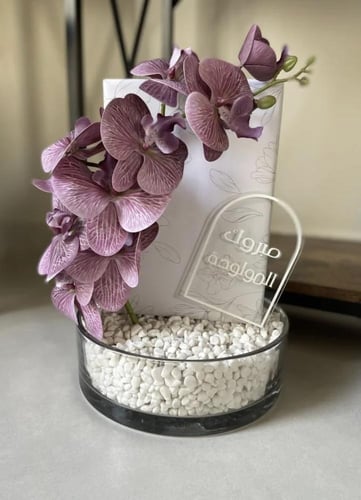 فازة ورد صناعي اوركيد