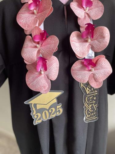 عقد تخرج ورد صناعي -٣-