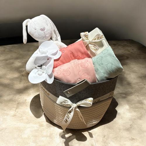 هدية مولودة