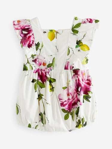 هدية مولود تيد بيكر