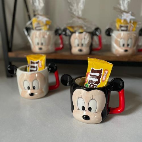 هدايا اطفال | كوب اطفال ميكي ماوس مع شوكلاتة ام ان...