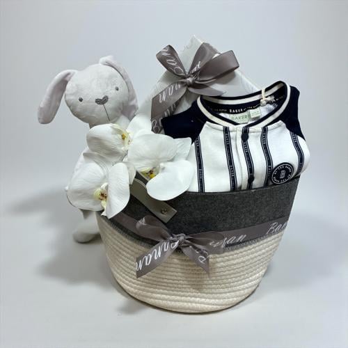 هدية مولود تيد بيكر