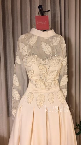 طقم عيد مورد ب اكمام قطعتين منفصله