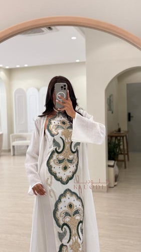 جلابيه انيقه بقطعتين منفصله