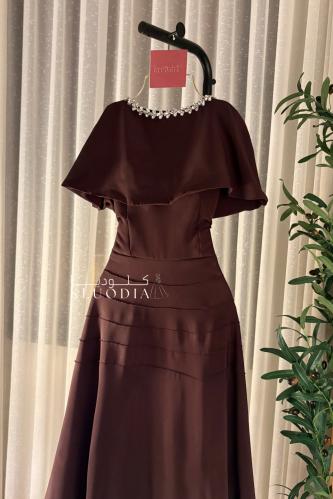 فستان عيد بني قطعتين