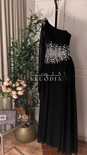 فستان اسود جورجيت شيفون مطرز