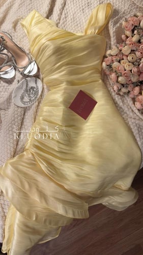 فستان حفلات لون ليموني