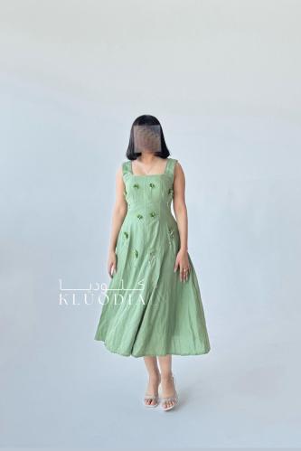 فستان عيد تفاحي