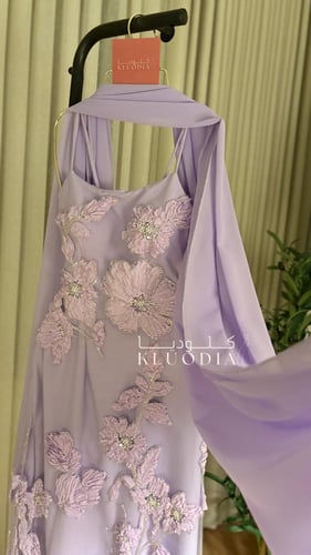 فستان مناسبات فخم+وشاح انيق