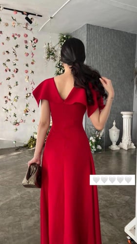 فستان عيد احمر انيق