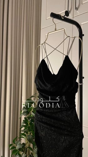 فستان سترتش لمعه طويل