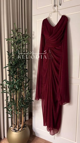 فستان سهره ساتر عنابي بلمعه