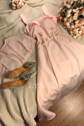 فستان عيد وردي بقطعه خارجيه انيقه