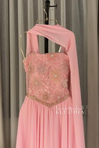 فستان مناسبات وردي+ شال منفصل