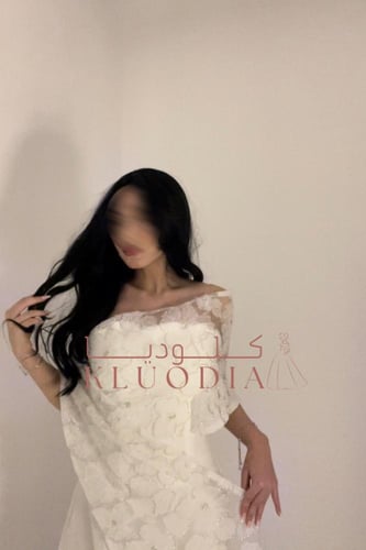 فستان ابيض للمناسبات