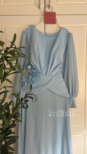 فستان ساتر انيق لون سماوي