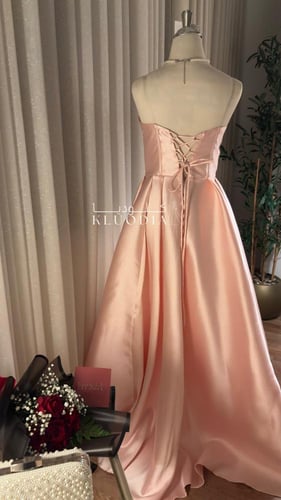 فستان مناسبات ميكادو فخم